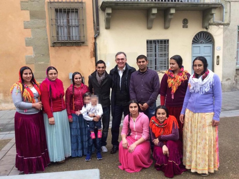 Enrico Rossi E I Vicini Di Casa